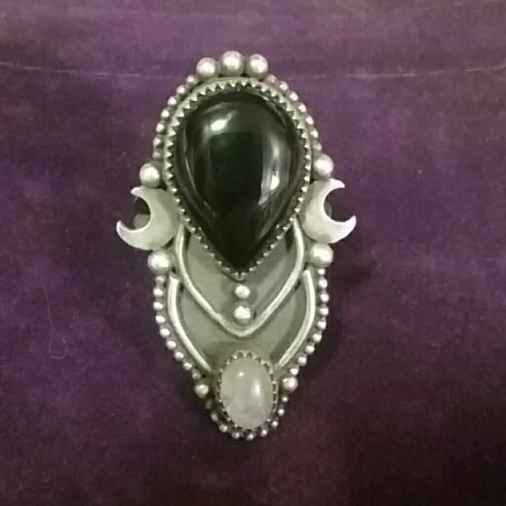 Onyx and moonstone ring